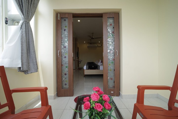 Hotel Interior 4 of 25