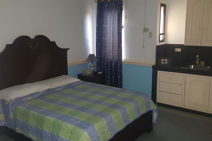 Room 6 of 58