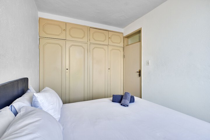 Room 32 of 44