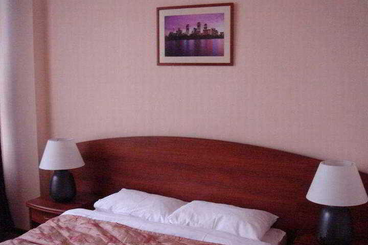 Room 3 of 4