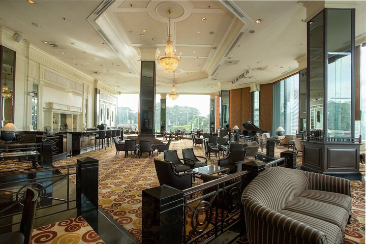 Guest Lobby