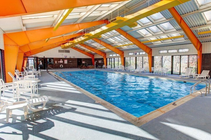 Hotel with Pool
