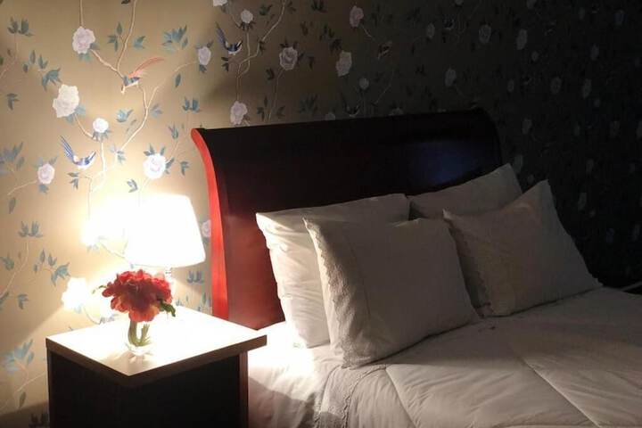 Room 13 of 49