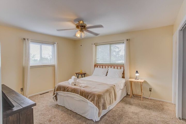 Room 5 of 62