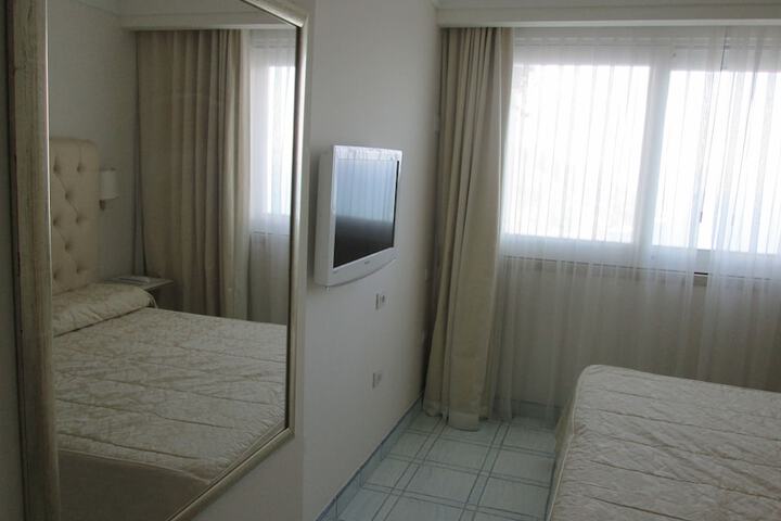 Room 26 of 52
