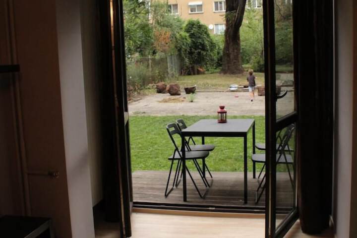 Room 3 of 25