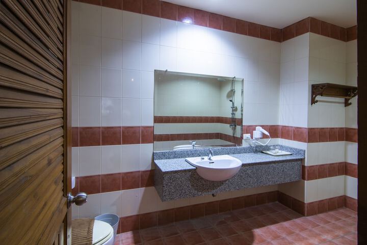 Bathroom Interior Photo