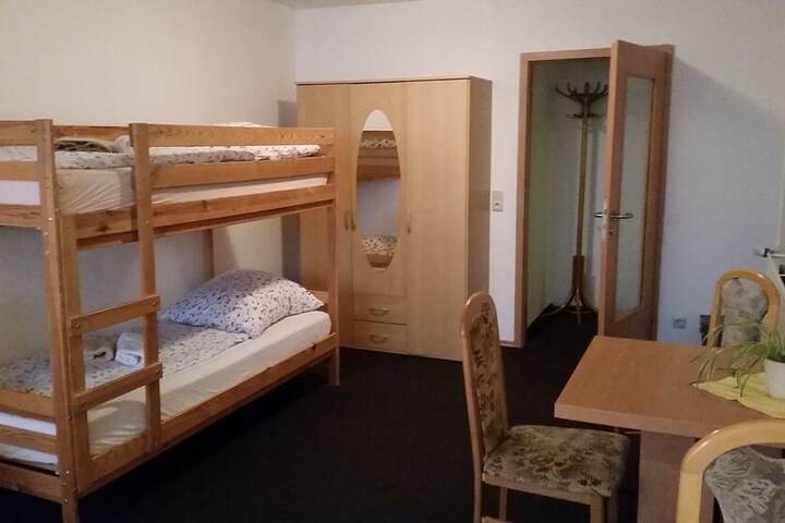 Room 7 of 50