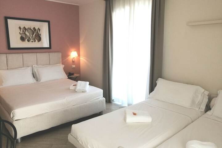 Room 30 of 91