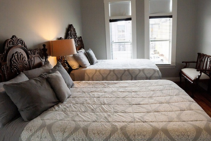 Lodge Premium Cabin Queen Bed (54 of 79)