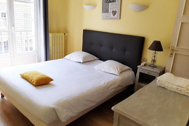 Room 15 of 44