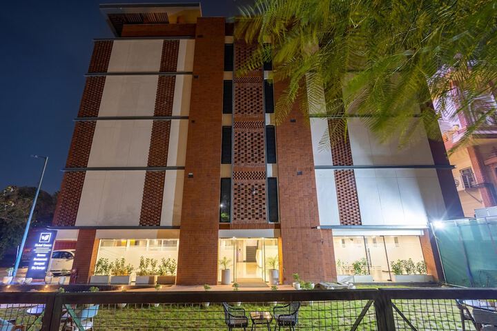 Hotel 8 of 8