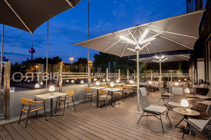 Terrace/Patio 175 of 179