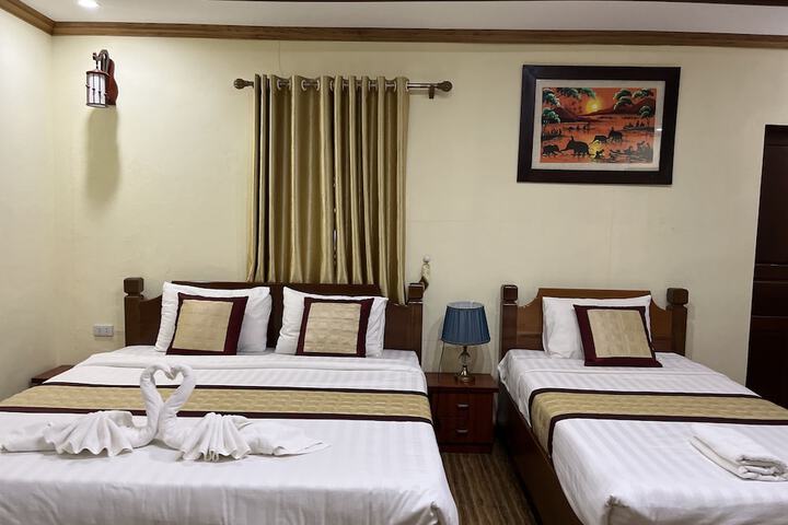 Room 8 of 50