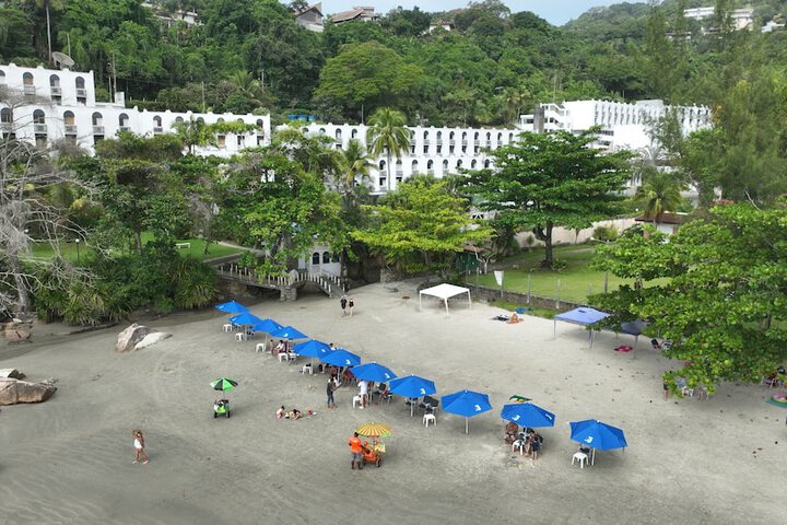Beach 34 of 40