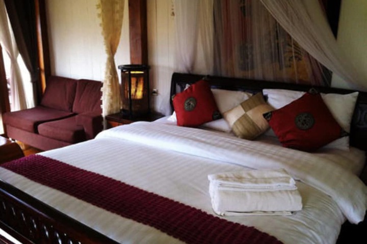 Room 7 of 72