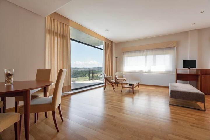 Room 15 of 51