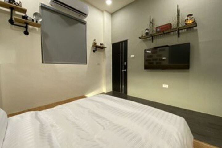 Room 29 of 89