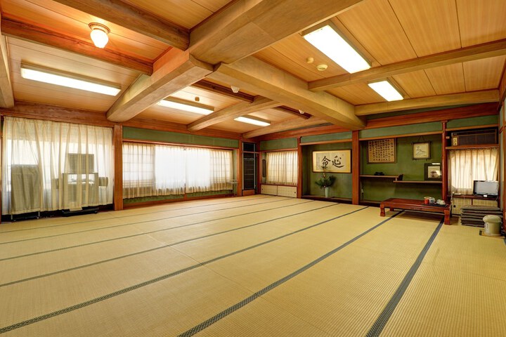 Room 15 of 58