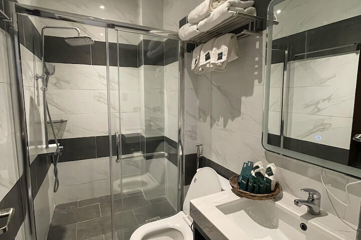 Room 43 of 72