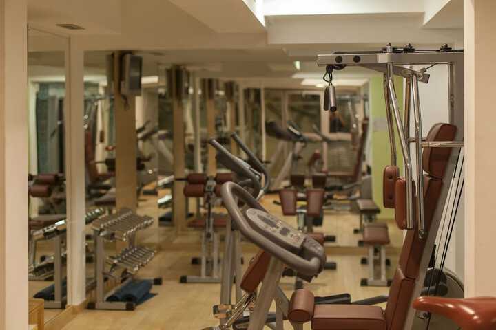 Health and Fitness 64 of 131