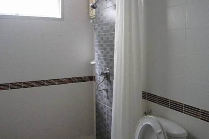 Room 14 of 24