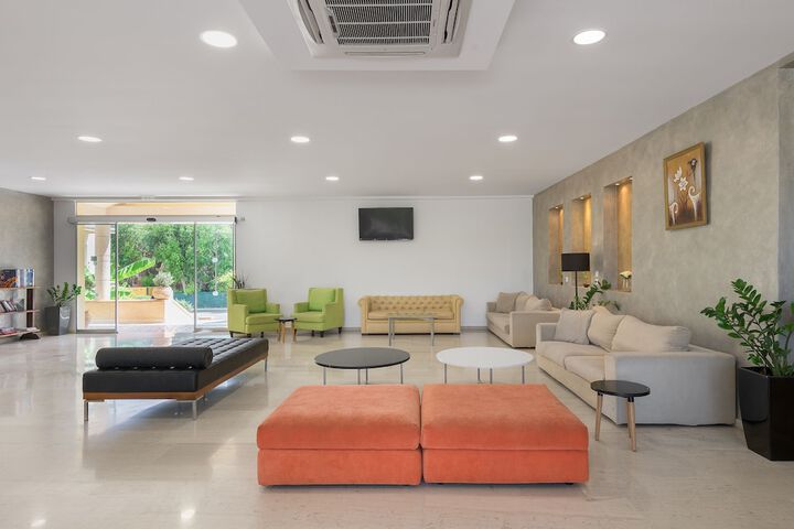 Lobby Entry