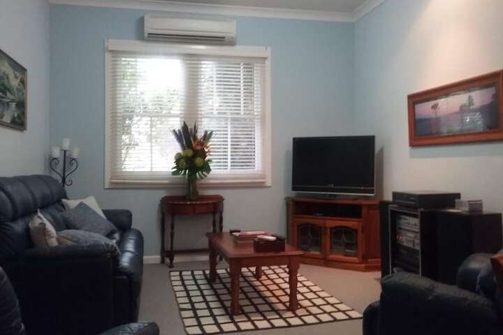 Room 11 of 22