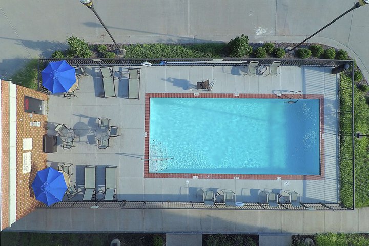 Pool 46 of 71