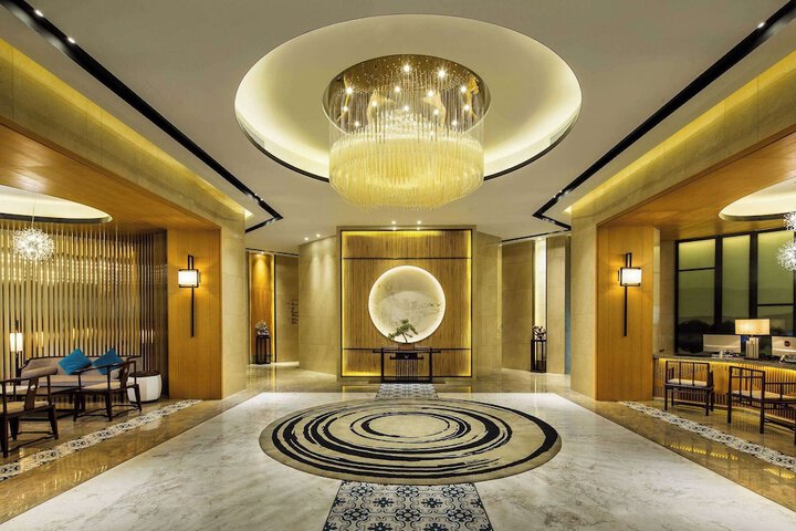 Hotel Interior 4 of 25