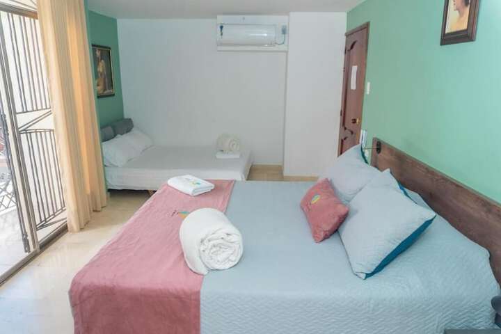 Room 15 of 36
