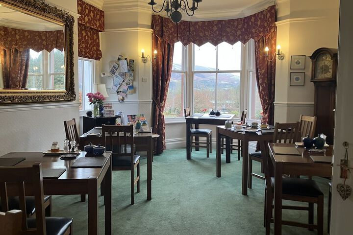 Dining Photos