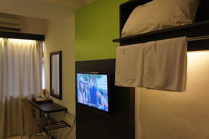 Room 20 of 24