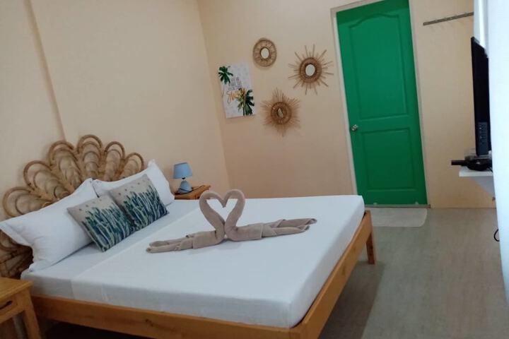 Room 16 of 17