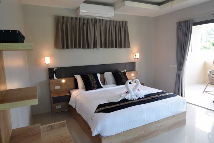 Room 25 of 112