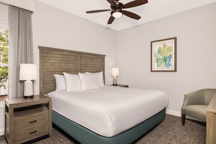 Room 8 of 20