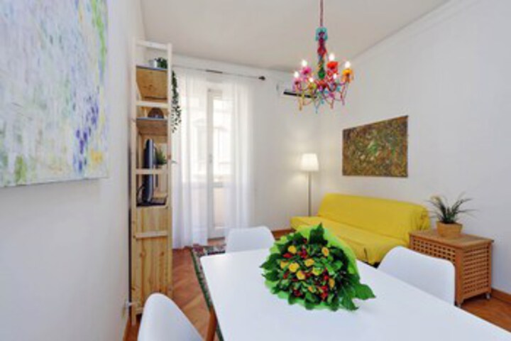 Room 12 of 20