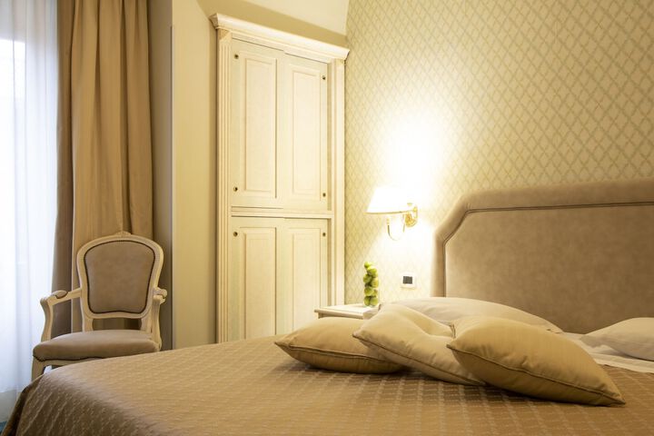 Room 30 of 54