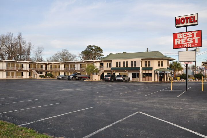 Best Rest Inn in Jacksonville, NC