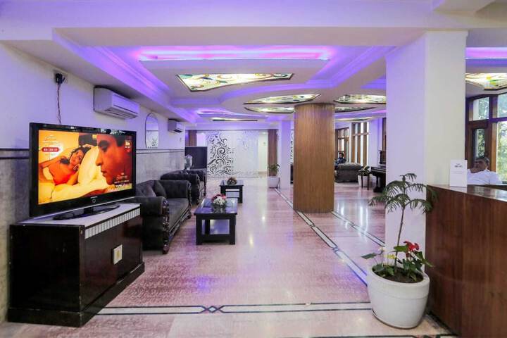 Lobby Entry