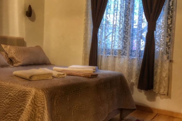 Room 5 of 51