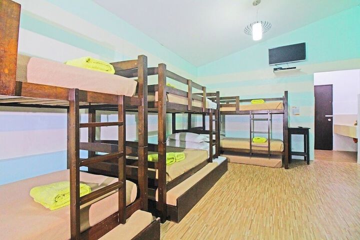 Room 27 of 59