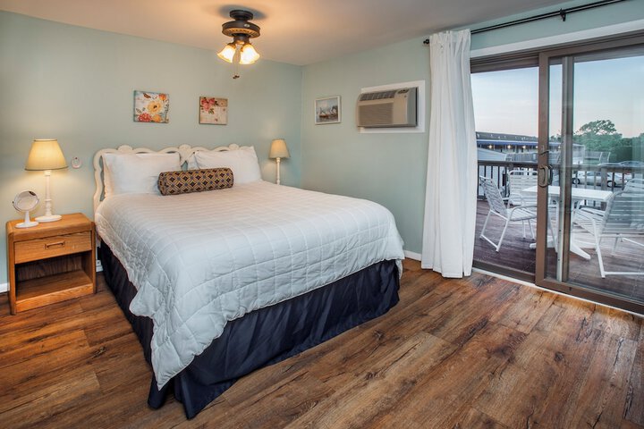 Room 7 of 29