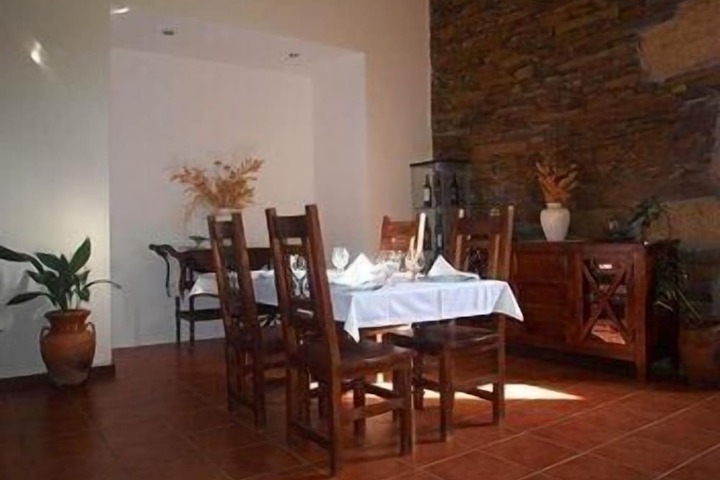 Dining Photos