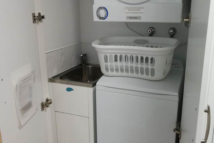 Laundry 28 of 51