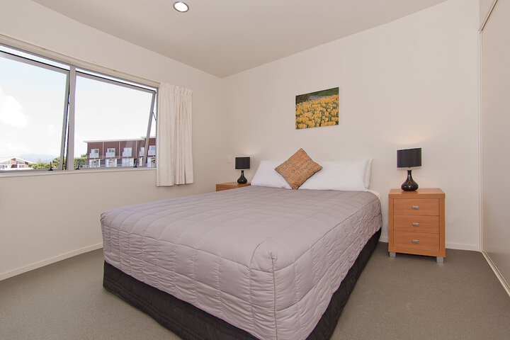 Room 4 of 43