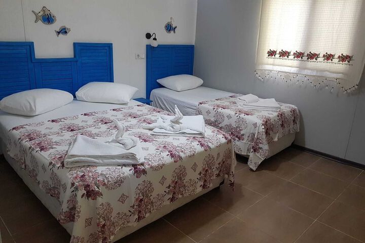 Room 10 of 70