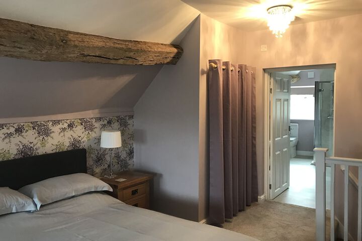 Room 3 of 11
