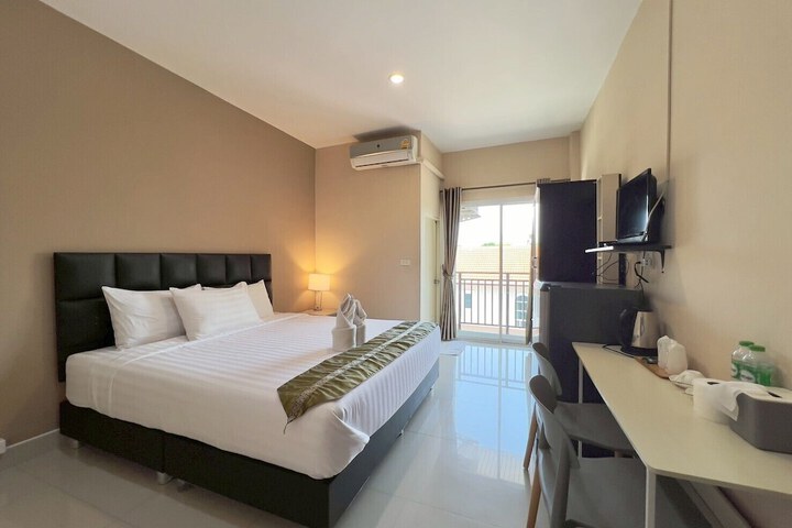 Room 9 of 56