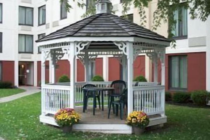 BBQ/picnic area